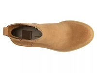 Celia Boot