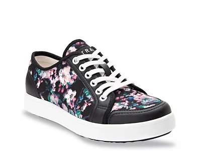 Sneaq Sneaker