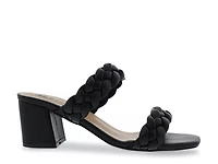 Fuss Sandal