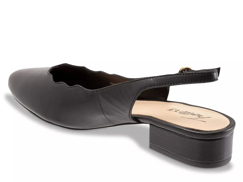 Joselyn Sandal