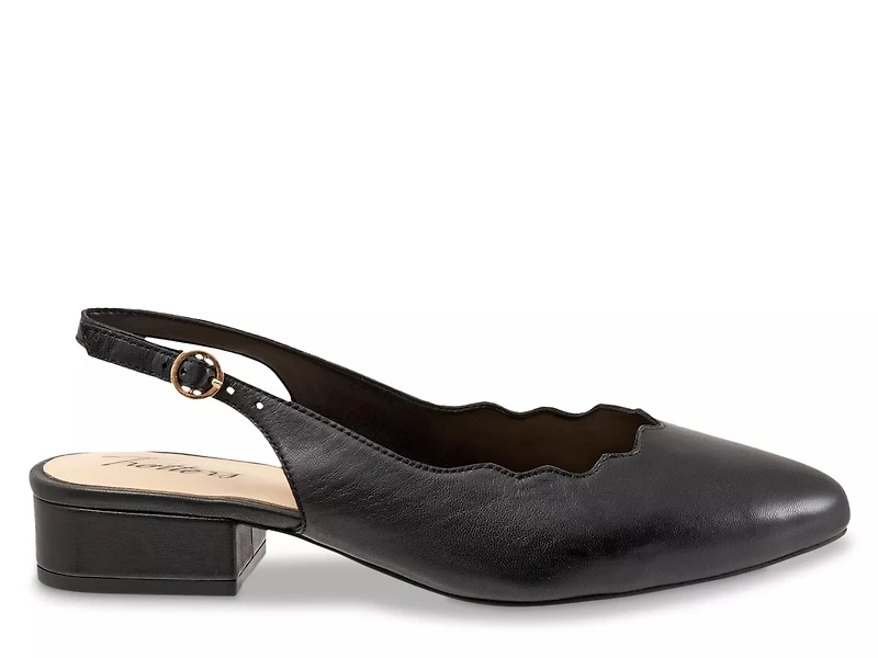 Joselyn Sandal