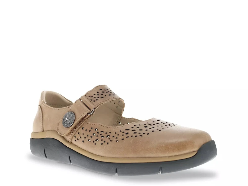 Selena Mary Jane Flat