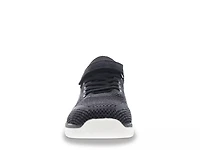 Stevie Sneaker