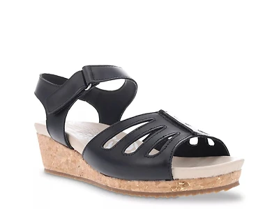 Maya Wedge Sandal