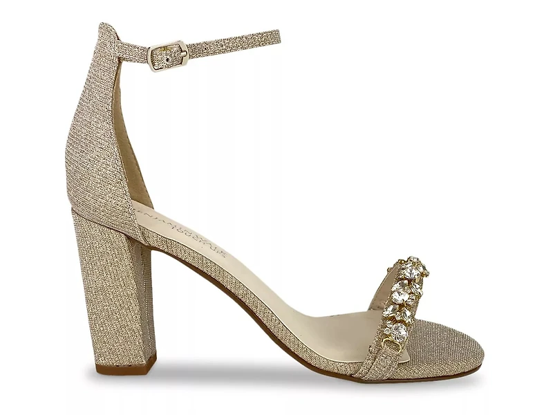 Camila Sandal