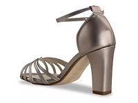 Lauren Sandal