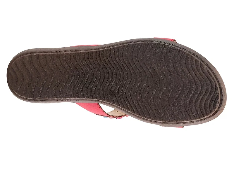 Twirling Wedge Sandal