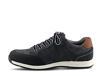 Griffin Sneaker