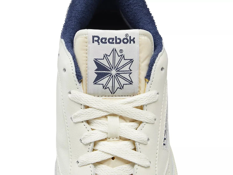 Club C 85 Vintage Sneaker