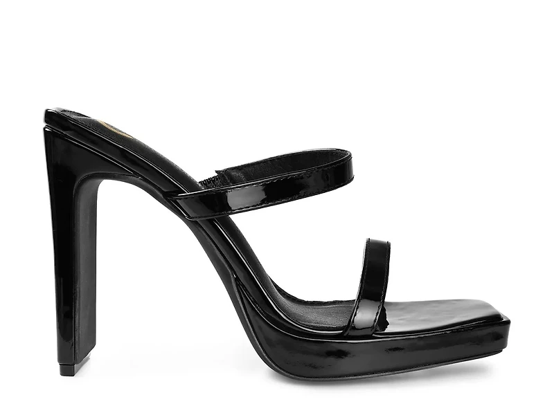 Naive Sandal