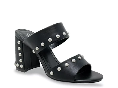 Roaring Sandal