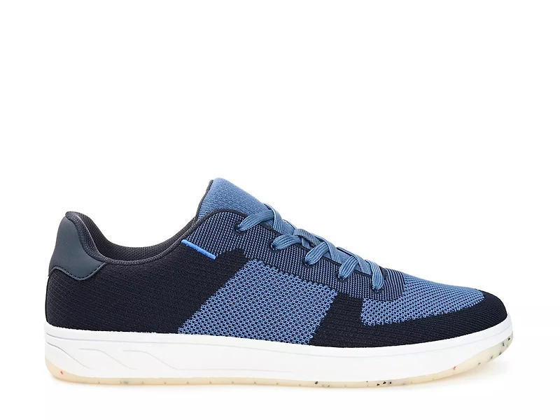 Topher Sneaker