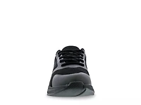 Stable Sneaker