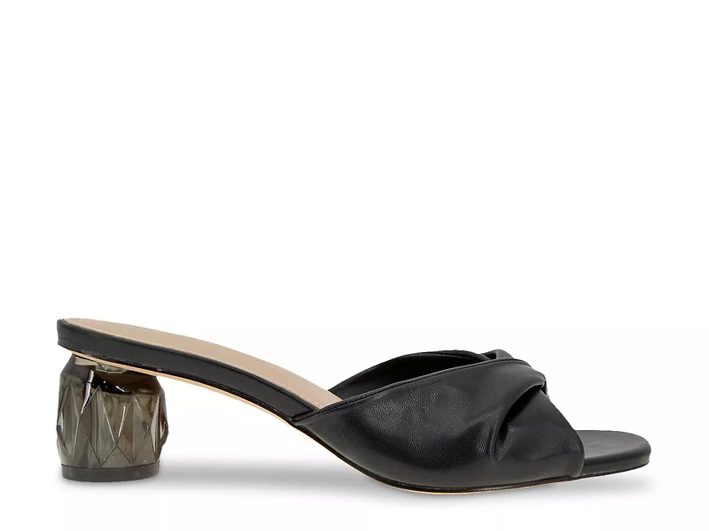 Mebba Sandal