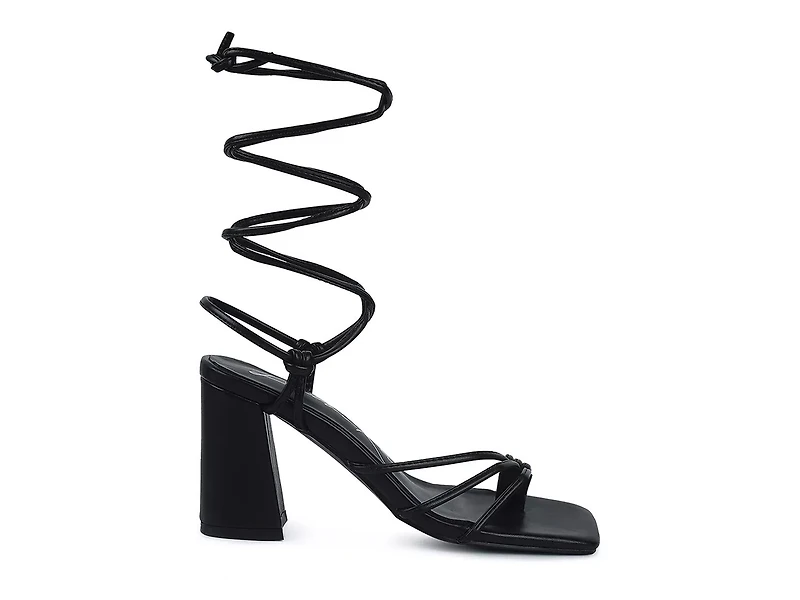 Piri Sandal