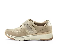 Hellana Sneaker
