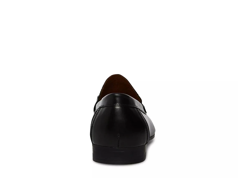 Privacy Loafer