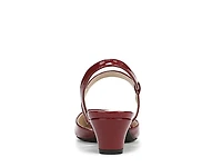 Minimalist Pump