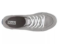 Center III Sneaker