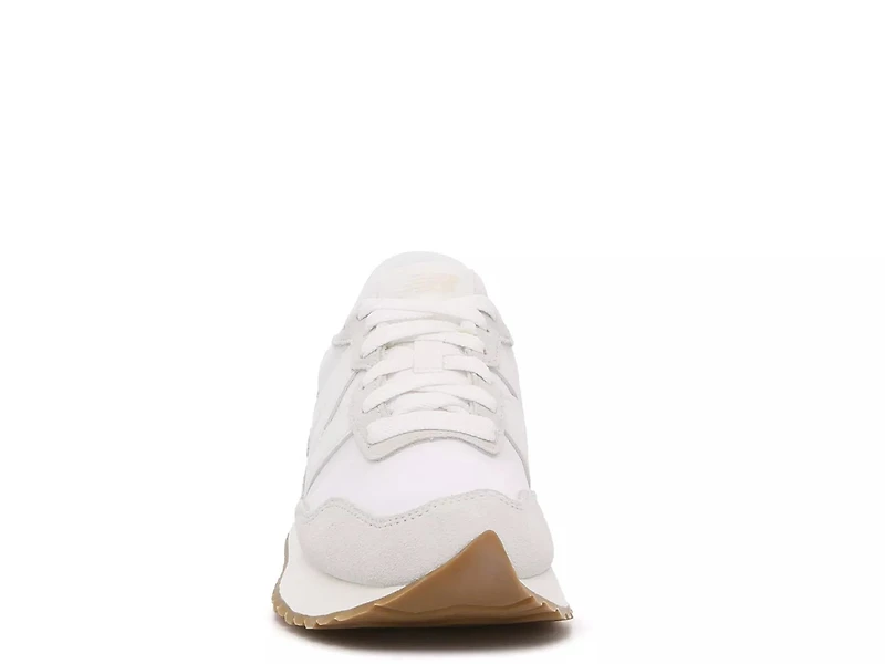 237 Sneaker
