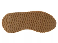 237 Sneaker