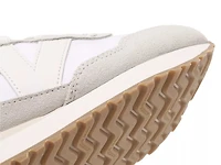 237 Sneaker