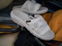 Hurricane Verge Slide Sandal