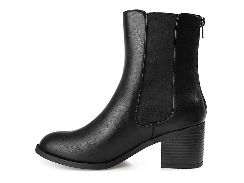 Tayshia Chelsea Bootie