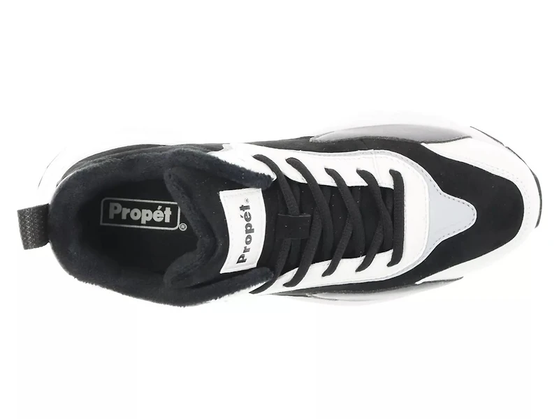 Stability Mid Sneaker