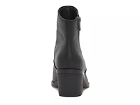 Wallinda Bootie