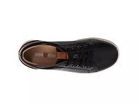Wiley Sneaker