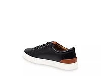 Wiley Sneaker