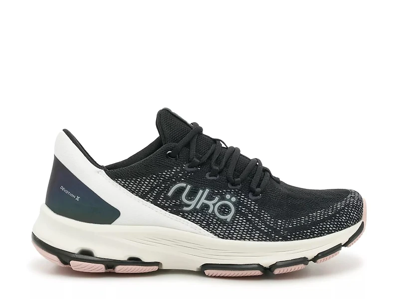 Devotion X Walking Sneaker