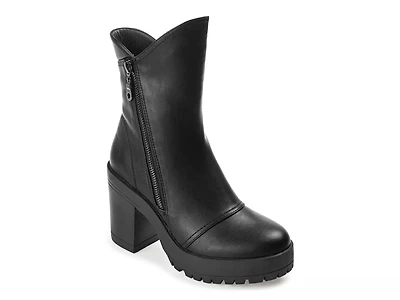 Jaquie Bootie