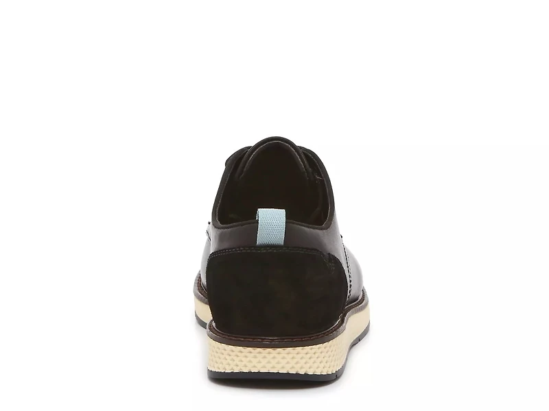 Elyas Oxford