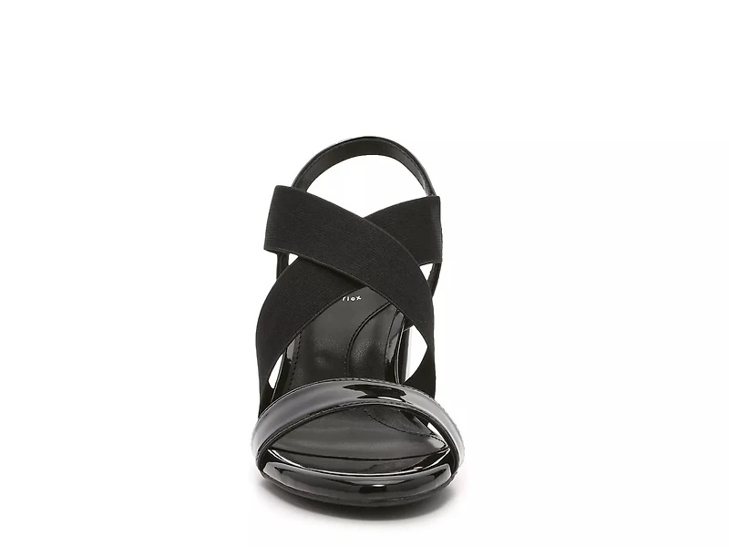 Rayna Sandal