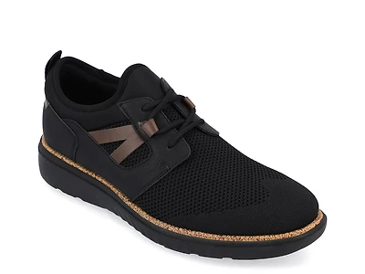 Claxton Sneaker