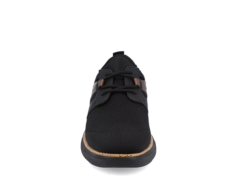 Claxton Sneaker