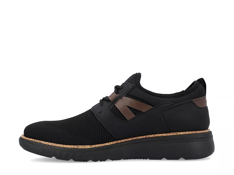 Claxton Sneaker