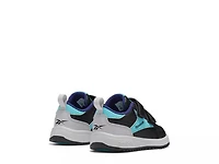 Weebok Clasp Low Heritage Court Sneaker - Kids'