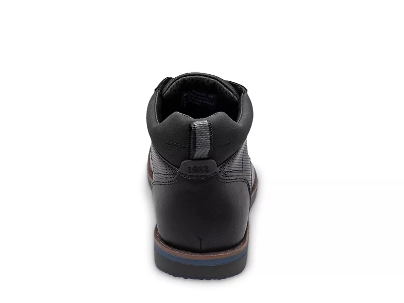 Circuit Plain Toe Chukka Boot