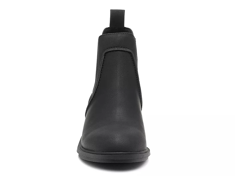 Gilly Bootie