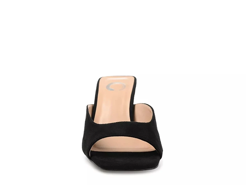 Larna Sandal