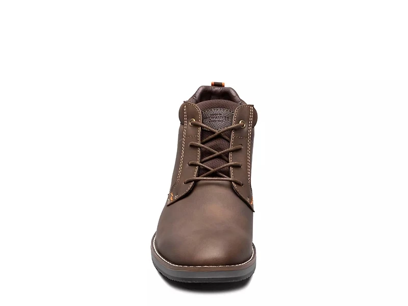 Circuit Plain Toe Chukka Boot - Men's