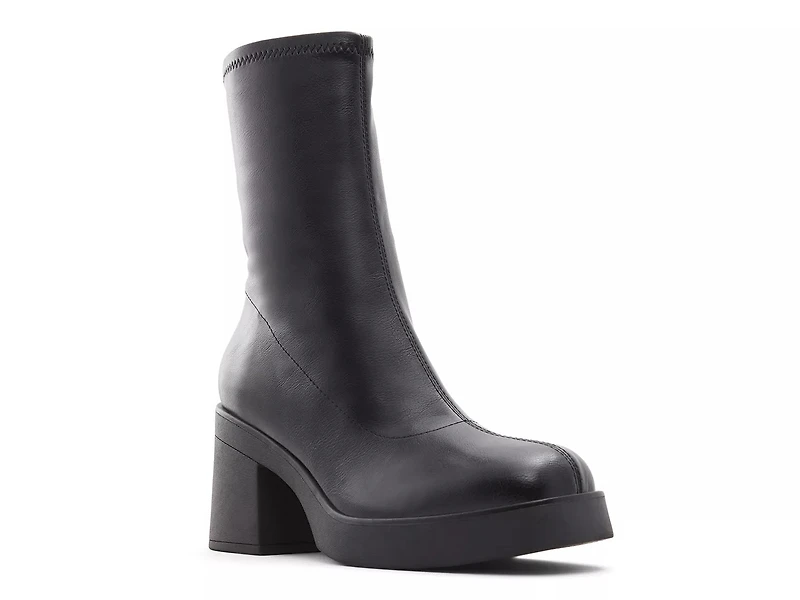 Steffanie Bootie