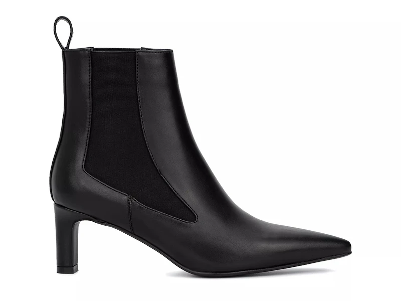 Artemis Bootie