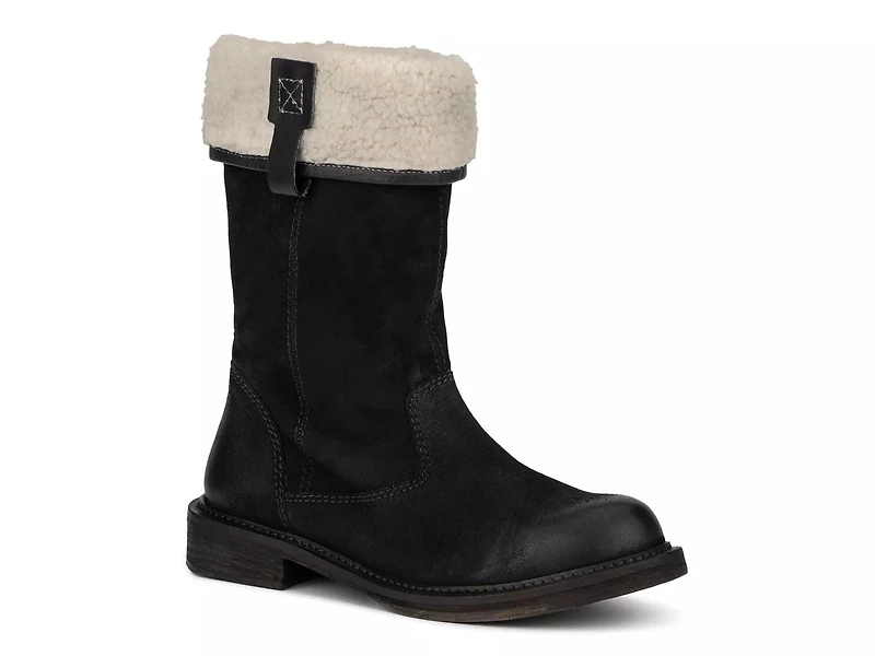 Trina Boot