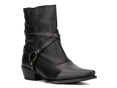Alissa Bootie
