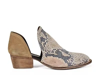 Shy Town Bootie