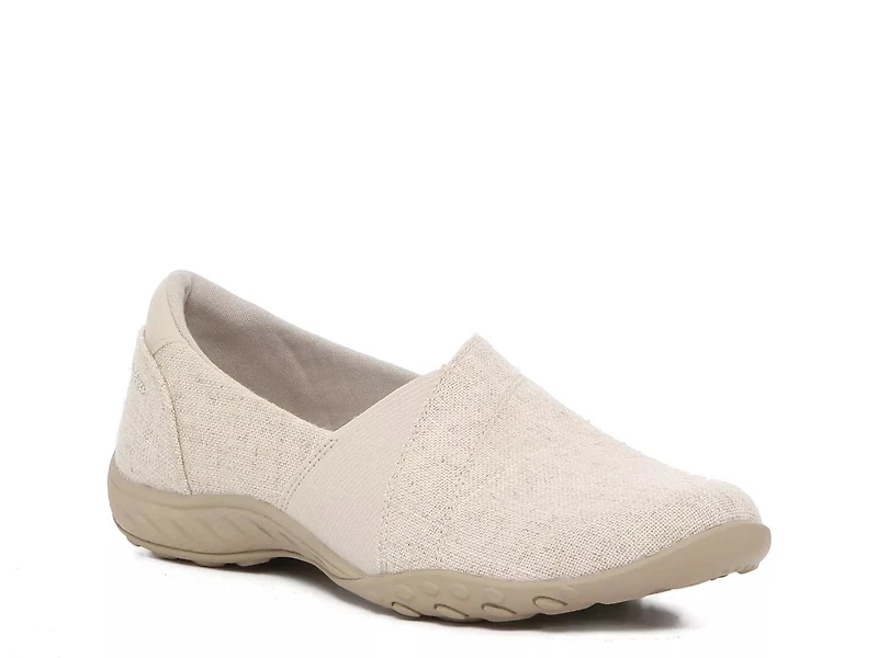 Breathe Easy Swayful Slip-On